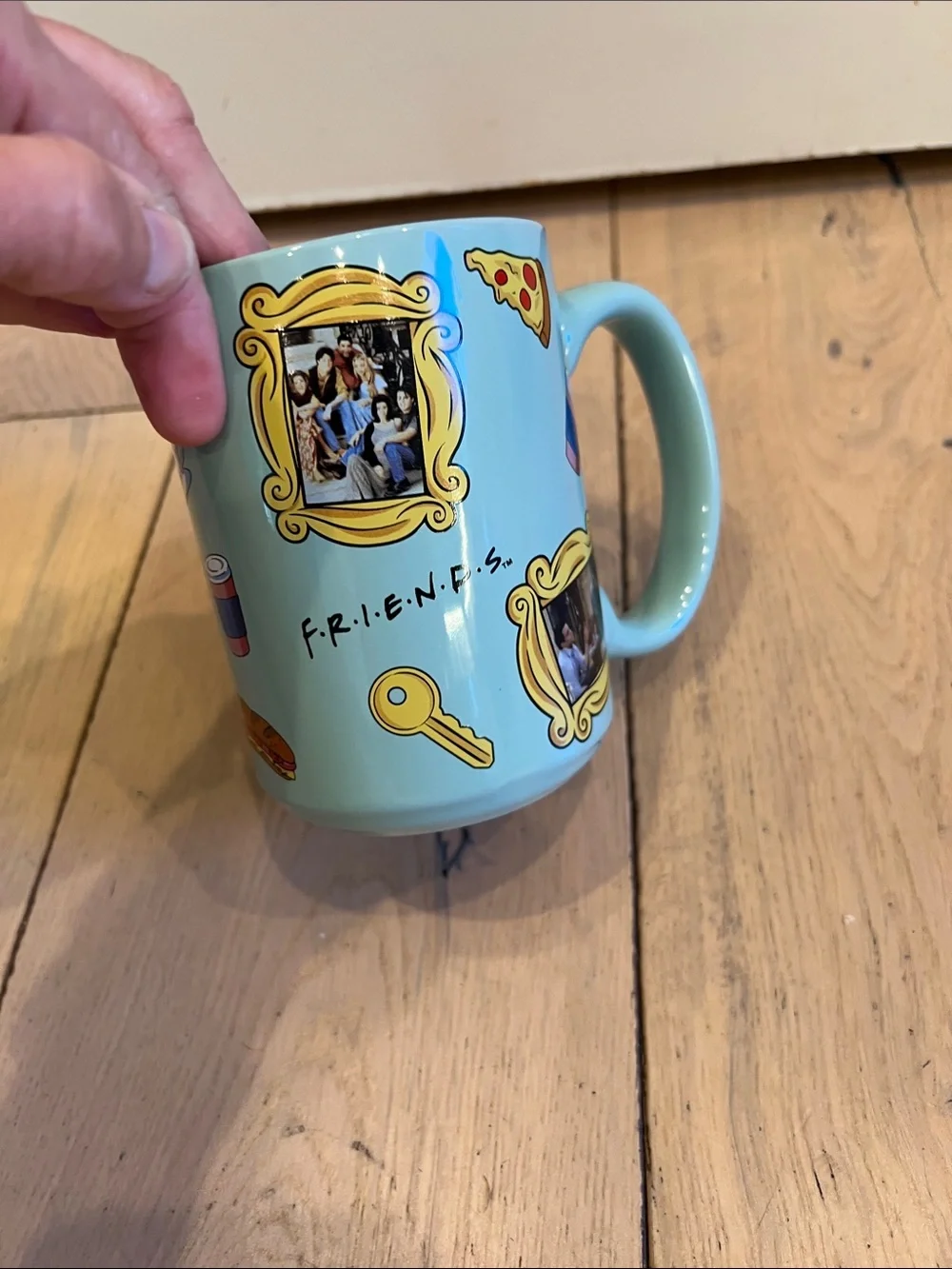 FRIENDS image shows